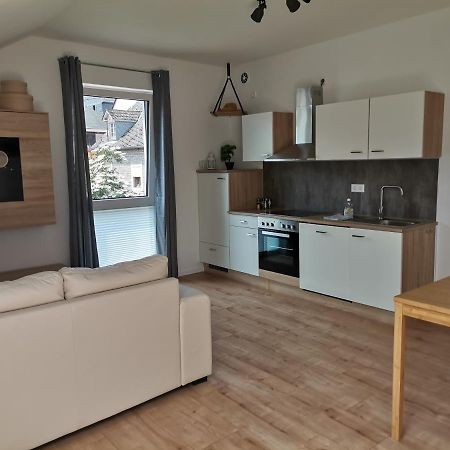 Sonnenufer Apartment & Moselwein I Бернкастель-Кюс Экстерьер фото