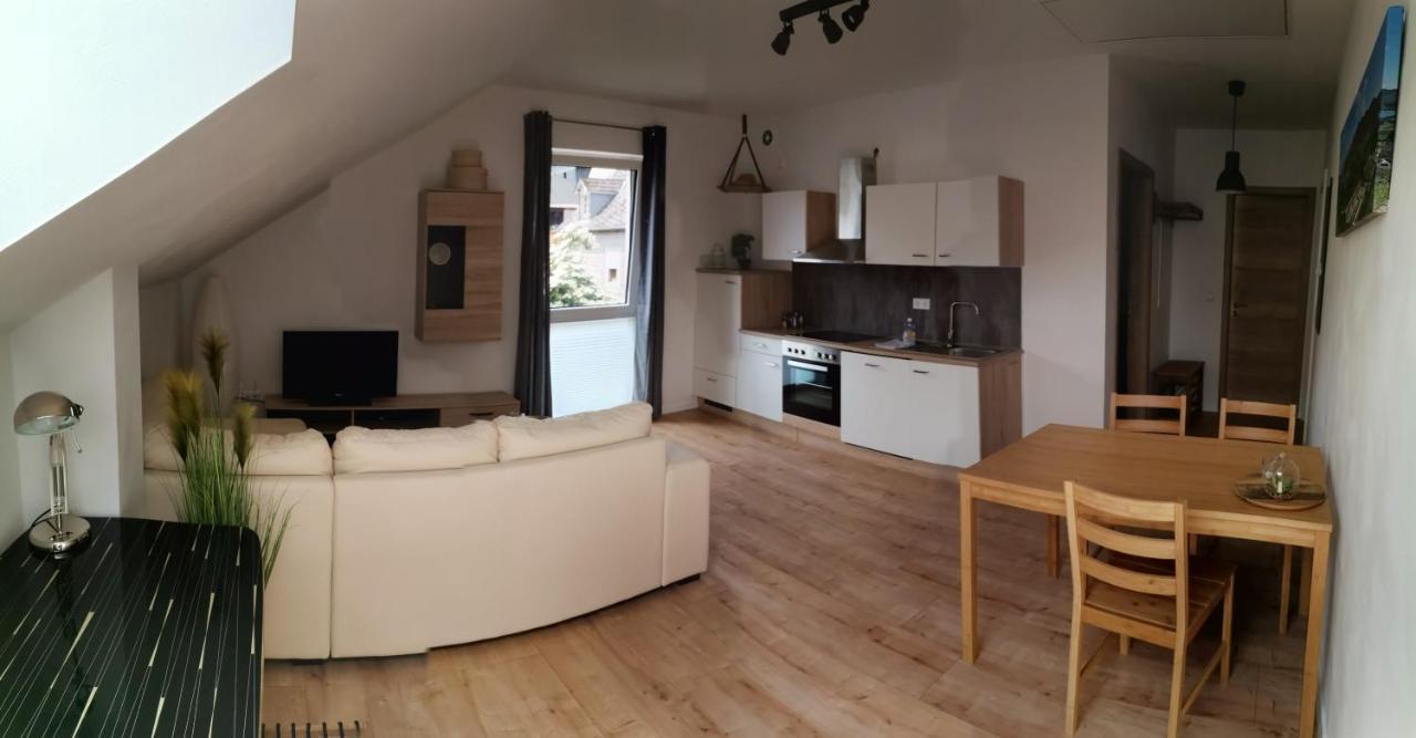 Sonnenufer Apartment & Moselwein I Бернкастель-Кюс Экстерьер фото