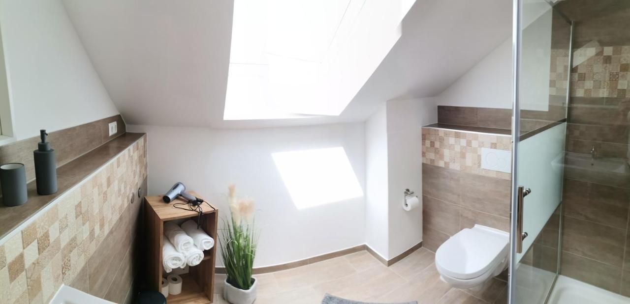 Sonnenufer Apartment & Moselwein I Бернкастель-Кюс Экстерьер фото